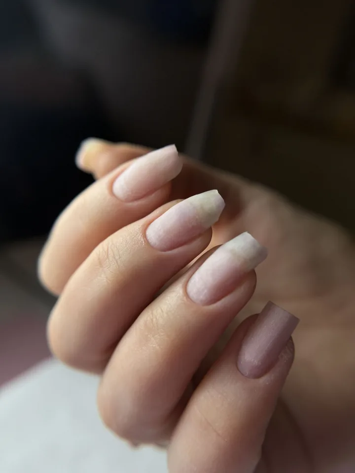 Manicure - realizacja Paznokciowe Love