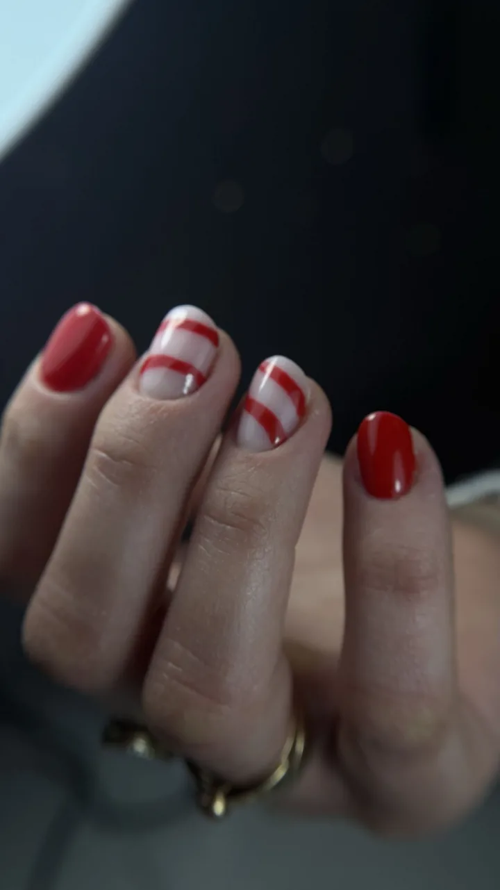 Manicure - realizacja Paznokciowe Love