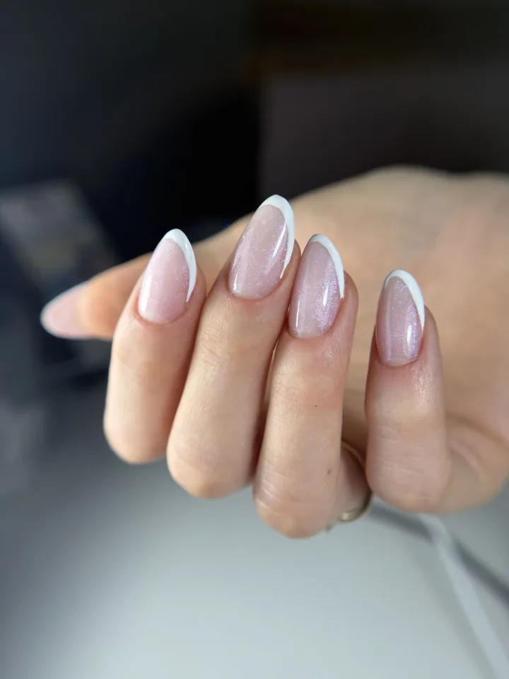 Manicure - realizacja Paznokciowe Love