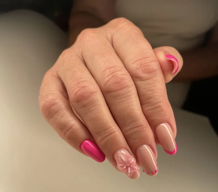 Manicure - realizacja Paznokciowe Love
