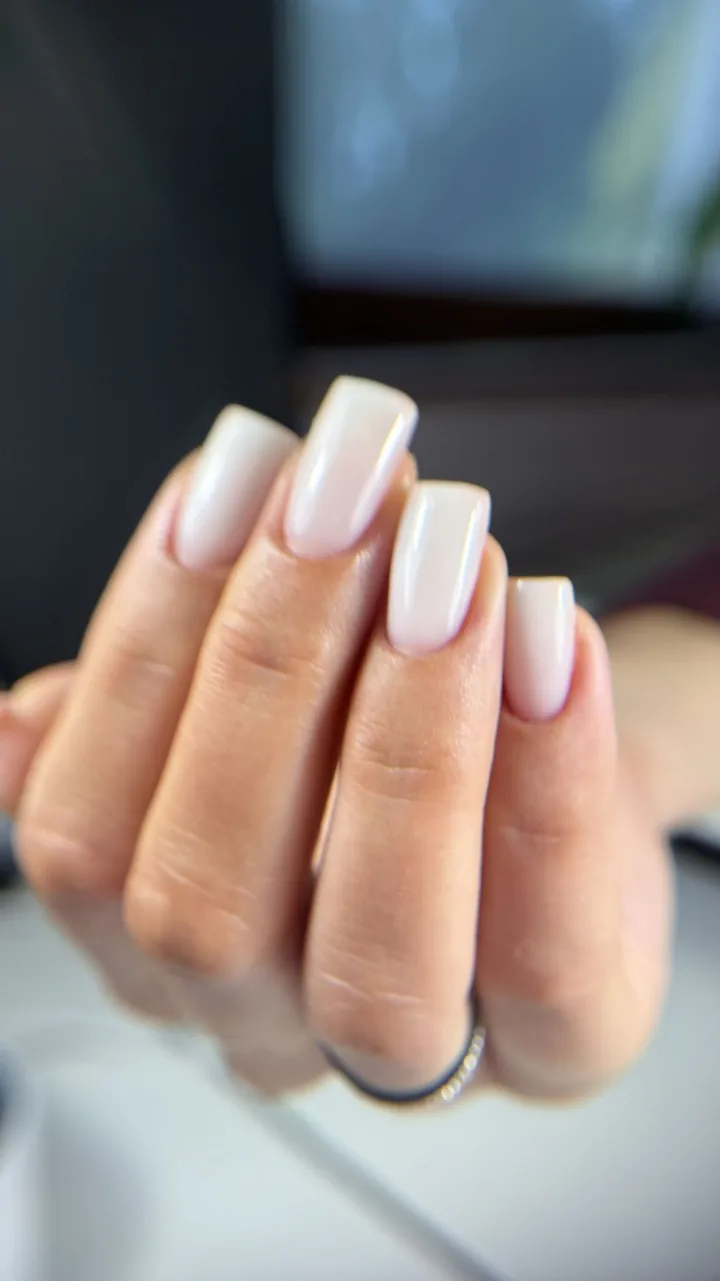 Manicure - realizacja Paznokciowe Love