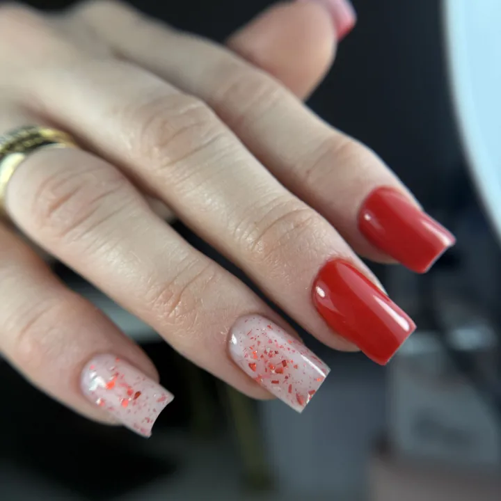 Manicure - realizacja Paznokciowe Love