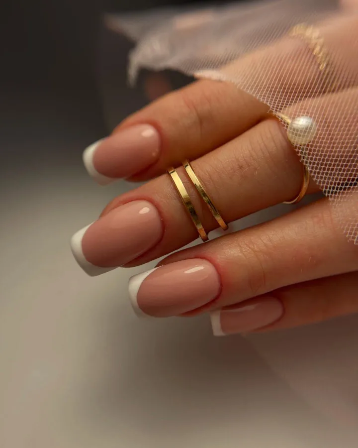 Manicure - realizacja Paznokciowe Love