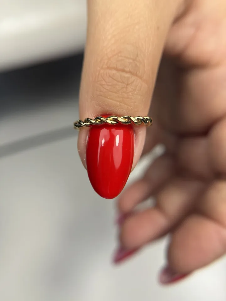 Manicure - realizacja Paznokciowe Love