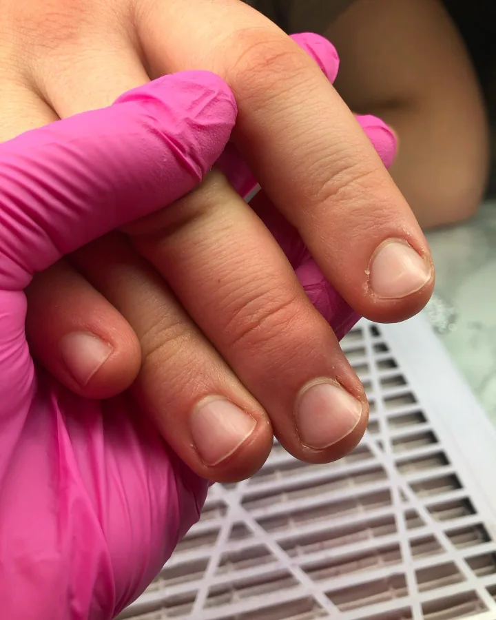 Manicure - realizacja Paznokciowe Love