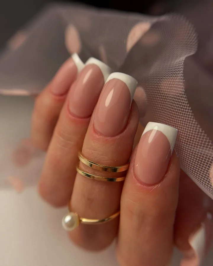 Manicure - realizacja Paznokciowe Love