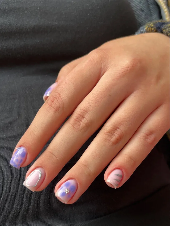 Manicure - realizacja Paznokciowe Love