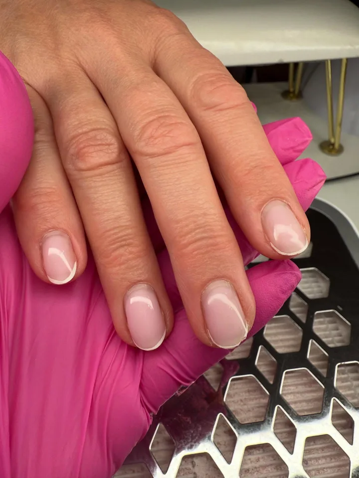 Manicure - realizacja Paznokciowe Love