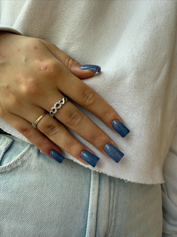 Manicure - realizacja Paznokciowe Love