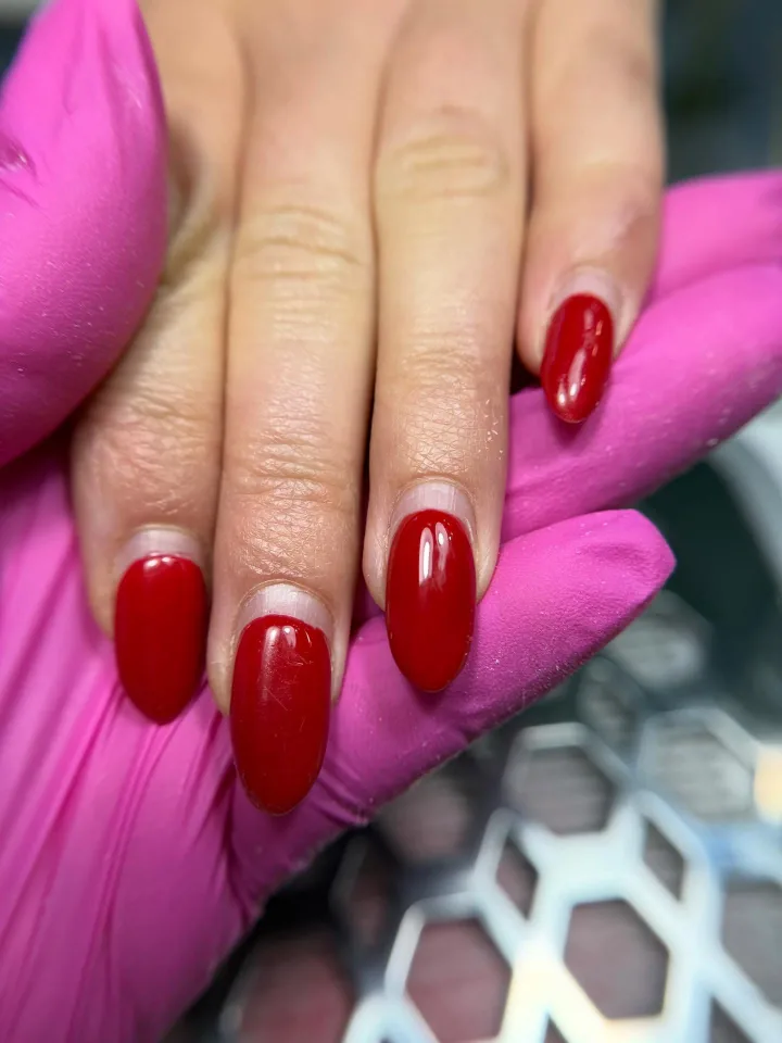 Manicure - realizacja Paznokciowe Love