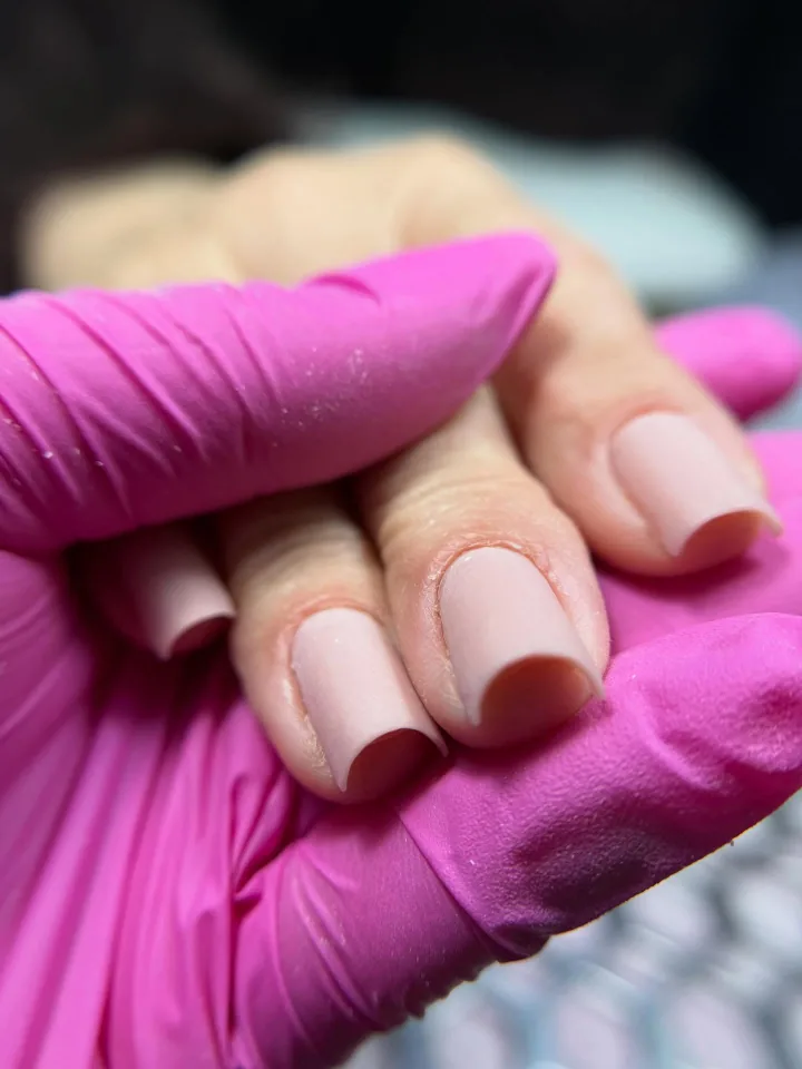 Manicure - realizacja Paznokciowe Love