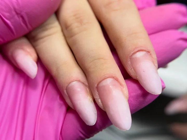 Manicure - realizacja Paznokciowe Love