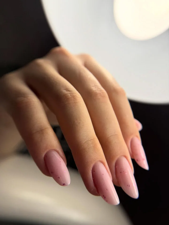 Manicure - realizacja Paznokciowe Love
